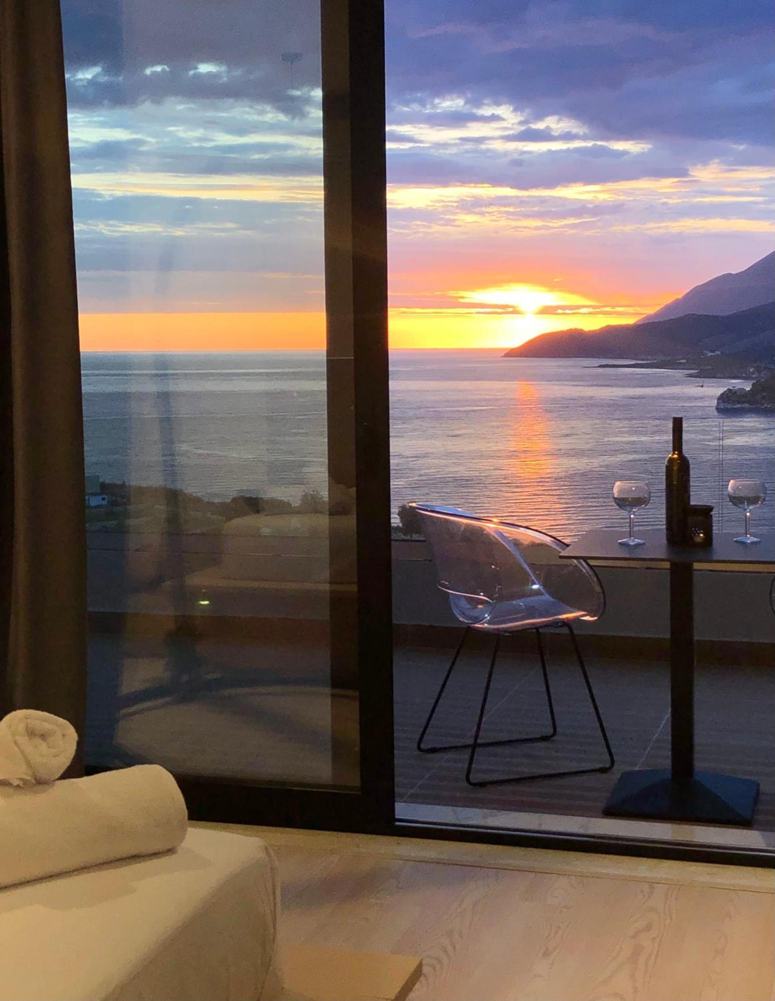 Anassa Suites Himare Ngoại thất bức ảnh