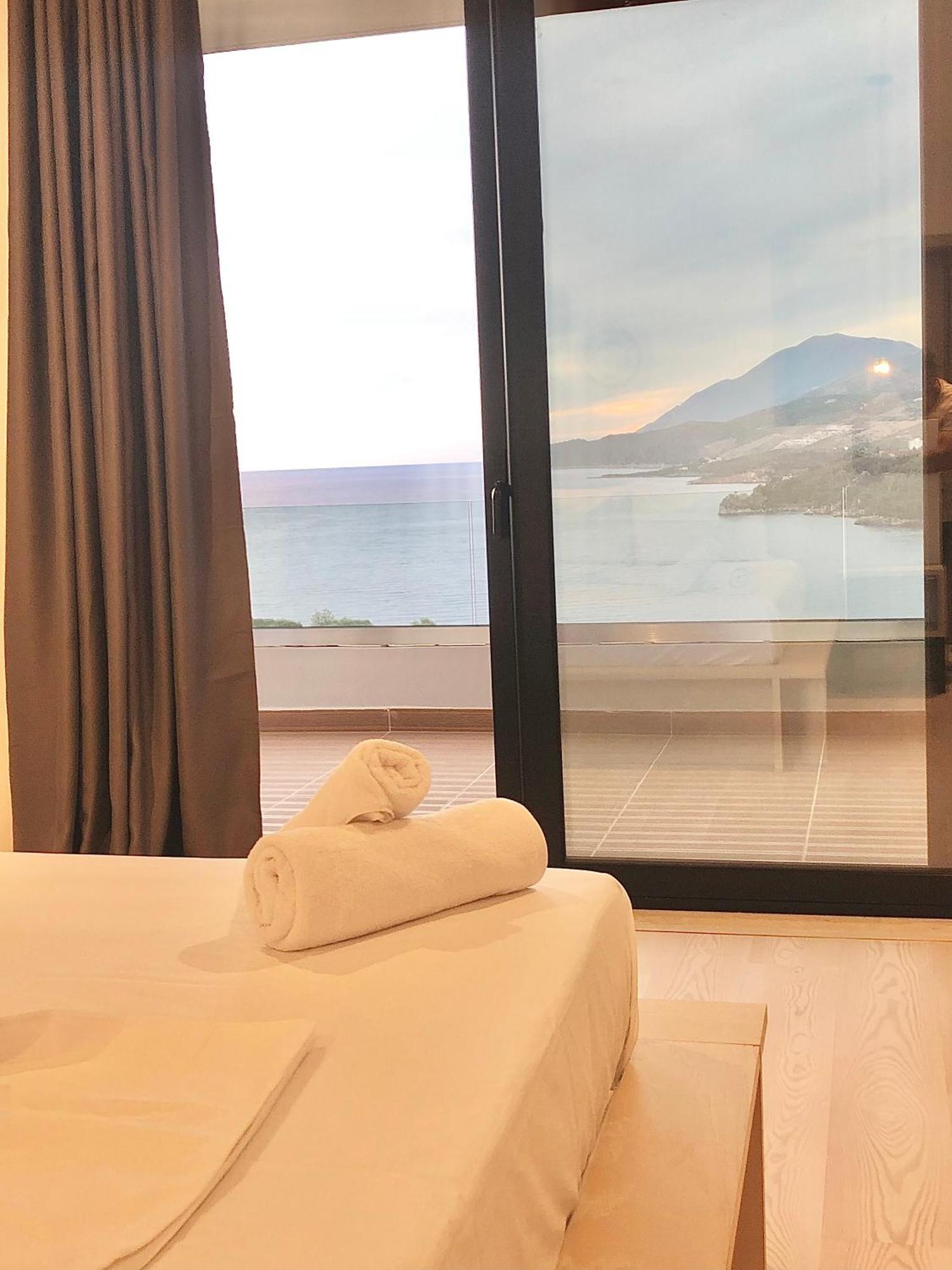 Anassa Suites Himare Ngoại thất bức ảnh
